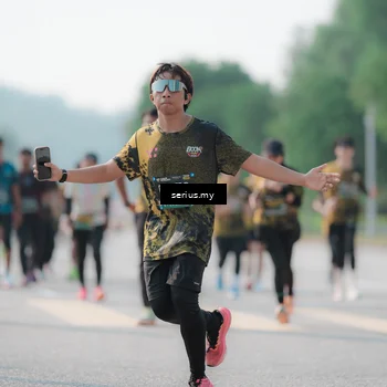 Runner Photo 6427209