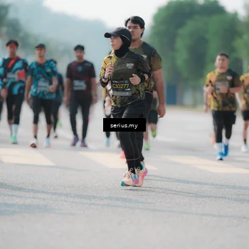 Runner Photo 6427234