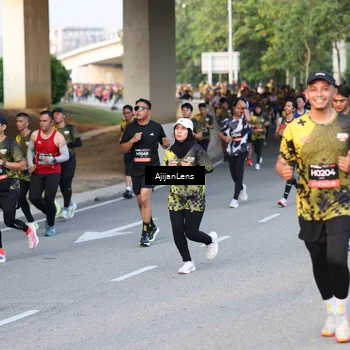 Runner Photo 6427236