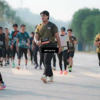 Runner Photo 6427252