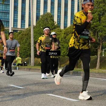 Runner Photo 6427259