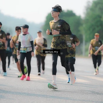 Runner Photo 6427269