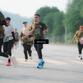 Runner Photo 6427274