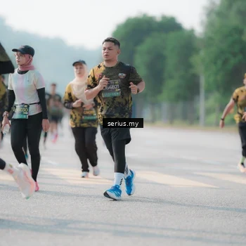 Runner Photo 6427281