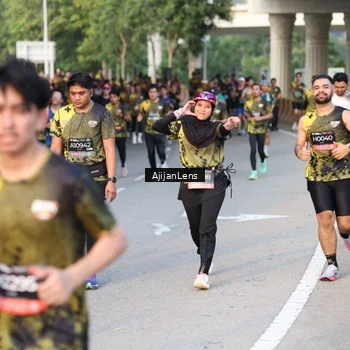 Runner Photo 6427284