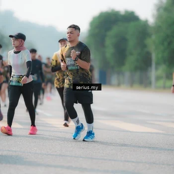 Runner Photo 6427289