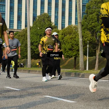 Runner Photo 6427292