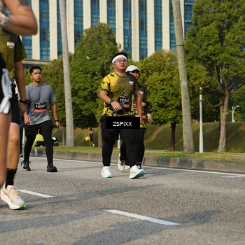Runner Photo 6427299