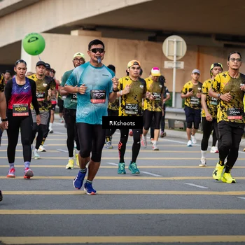Runner Photo 6427307