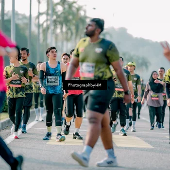 Runner Photo 6427310