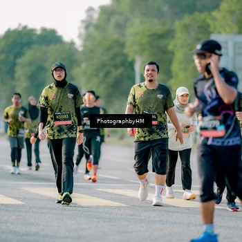 Runner Photo 6427311