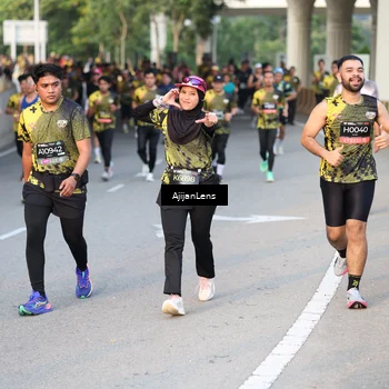 Runner Photo 6427319
