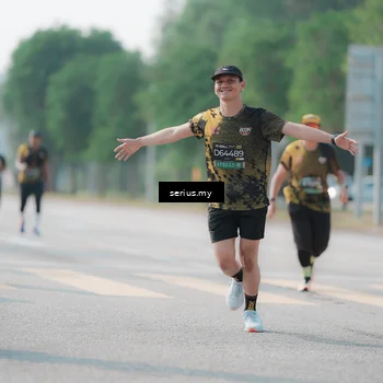 Runner Photo 6427320