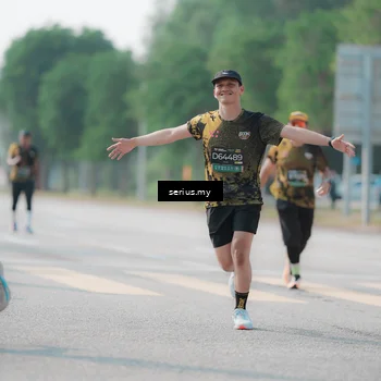 Runner Photo 6427321