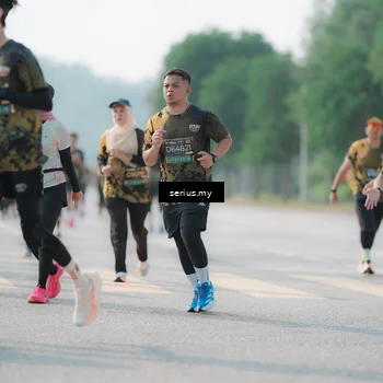 Runner Photo 6427322