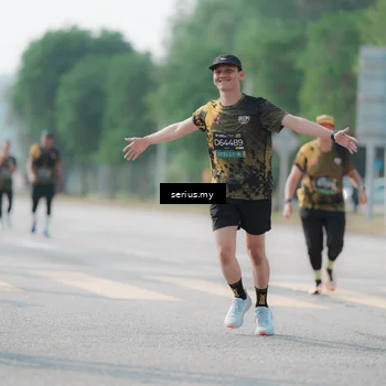 Runner Photo 6427323