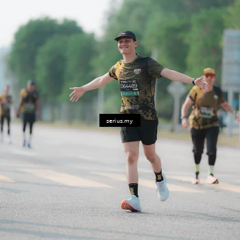 Runner Photo 6427325