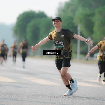 Runner Photo 6427331
