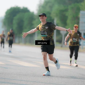 Runner Photo 6427332