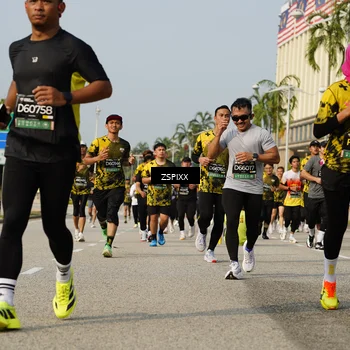 Runner Photo 6427337