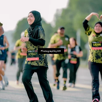 Runner Photo 6427339