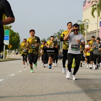 Runner Photo 6427362