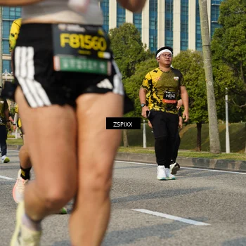 Runner Photo 6427376
