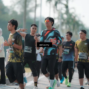 Runner Photo 6427386