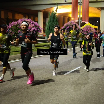Runner Photo 6427387