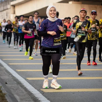 Runner Photo 6427397