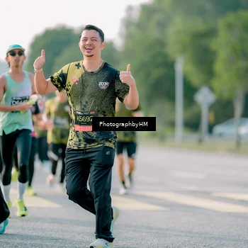 Runner Photo 6427400