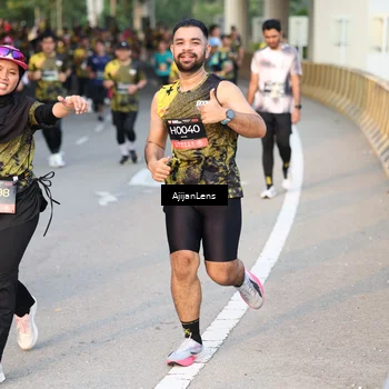 Runner Photo 6427418