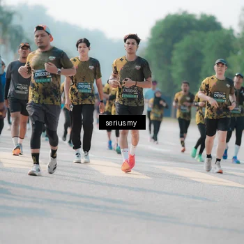 Runner Photo 6427421