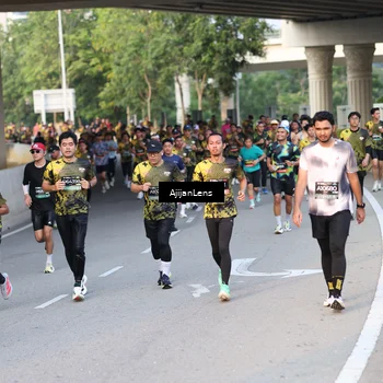 Runner Photo 6427423