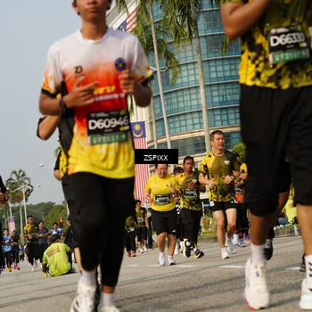 Runner Photo 6427429