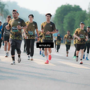 Runner Photo 6427431