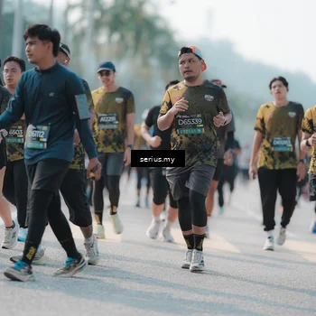 Runner Photo 6427436