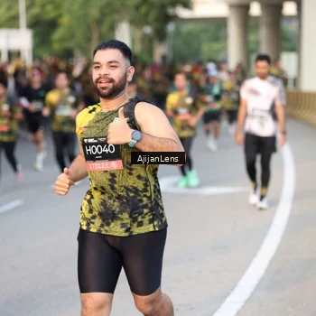 Runner Photo 6427442