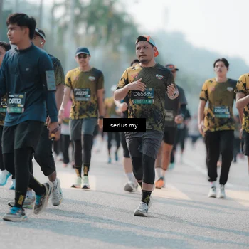Runner Photo 6427446