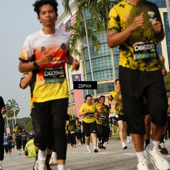 Runner Photo 6427448