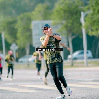 Runner Photo 6427452