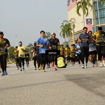Runner Photo 6427467