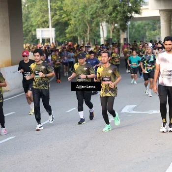 Runner Photo 6427471
