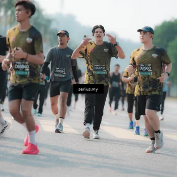 Runner Photo 6427474