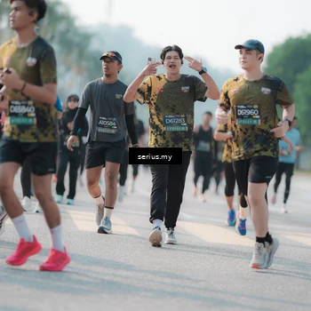 Runner Photo 6427479