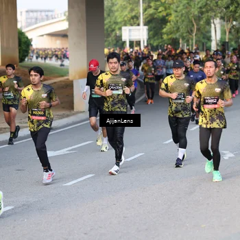 Runner Photo 6427483