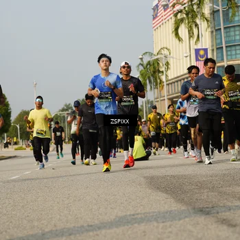 Runner Photo 6427494