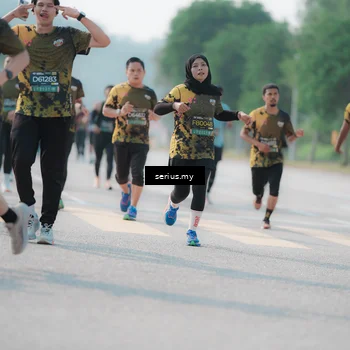 Runner Photo 6427495