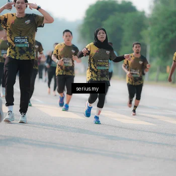 Runner Photo 6427501