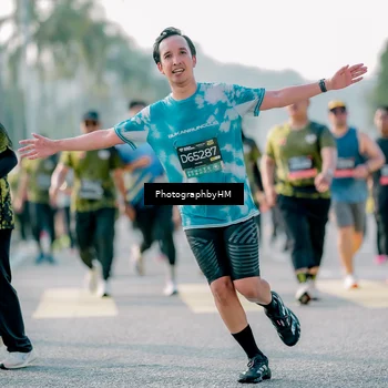 Runner Photo 6427504